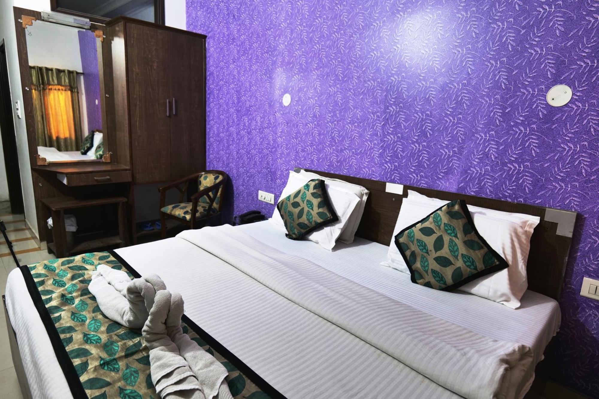 Hotel Holiday Comfort アムリトサル エクステリア 写真