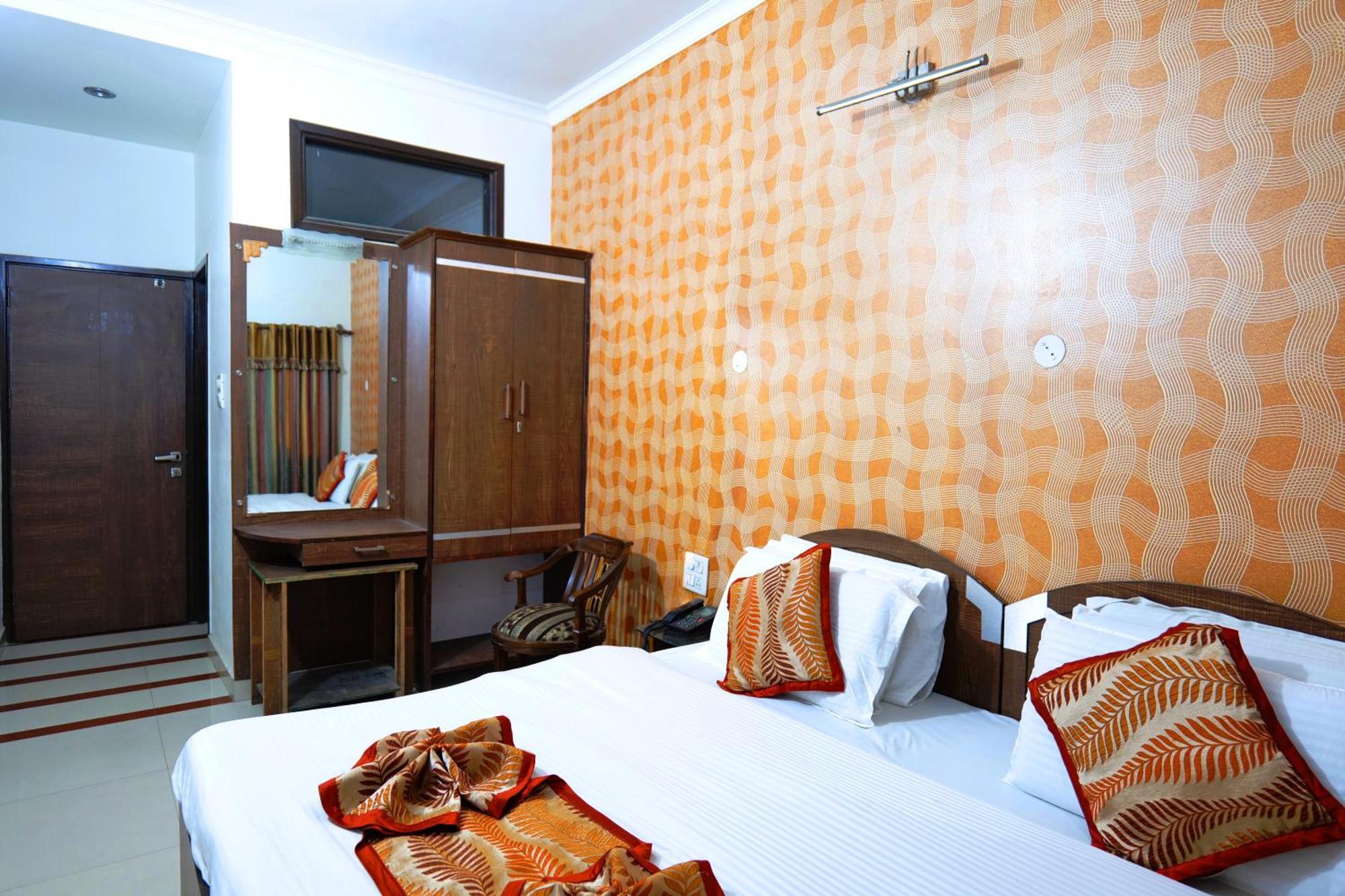Hotel Holiday Comfort アムリトサル エクステリア 写真