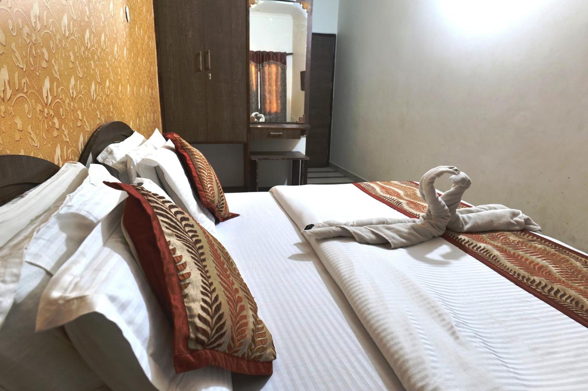Hotel Holiday Comfort アムリトサル エクステリア 写真