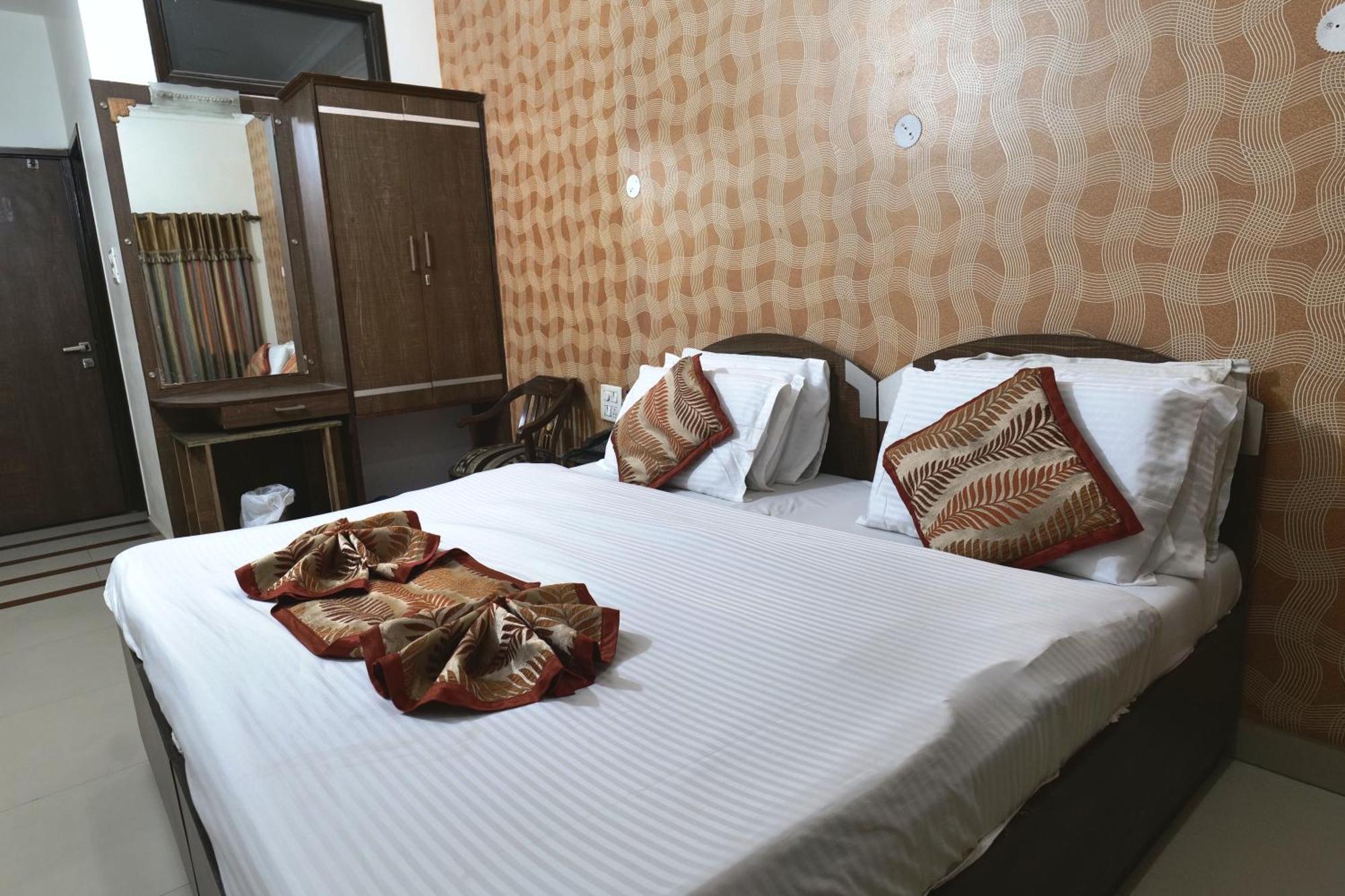 Hotel Holiday Comfort アムリトサル エクステリア 写真