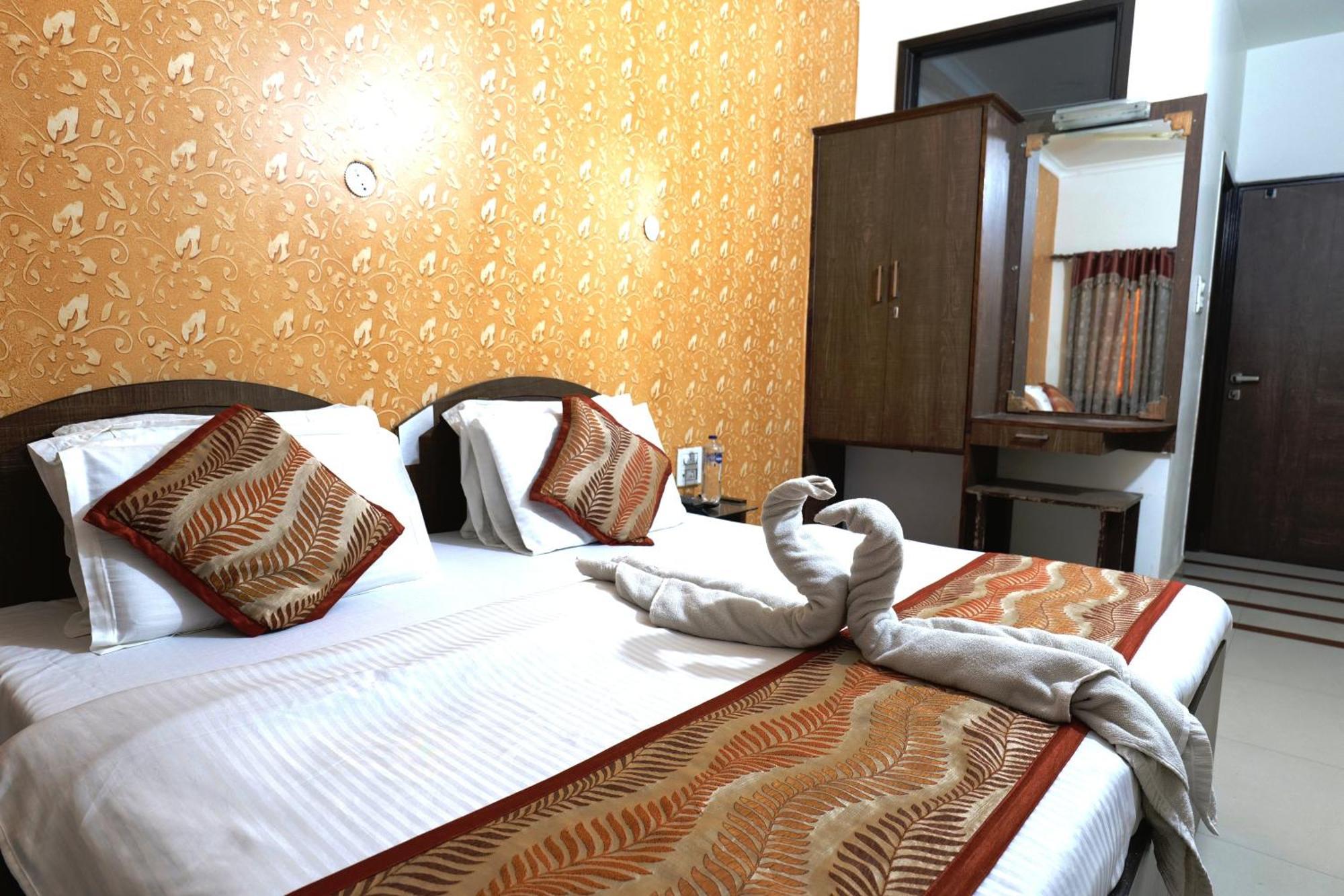 Hotel Holiday Comfort アムリトサル エクステリア 写真